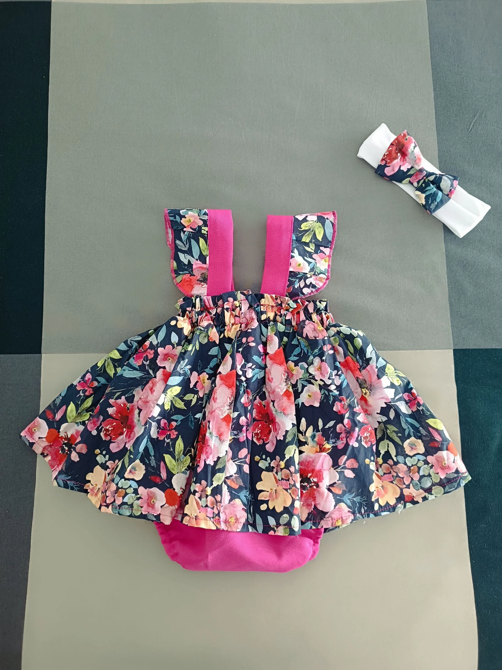 Vestido/Jesusito floral 6-9 meses – photo 3